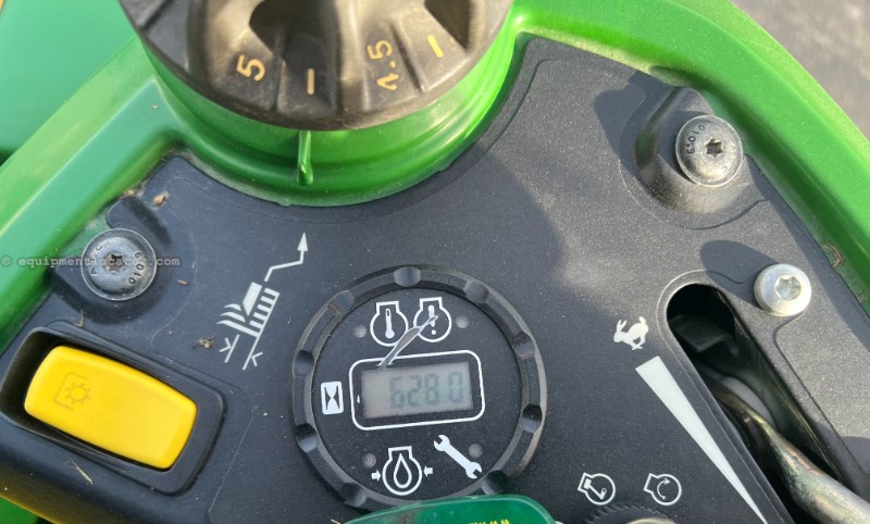 2012 John Deere Z925A Image 10