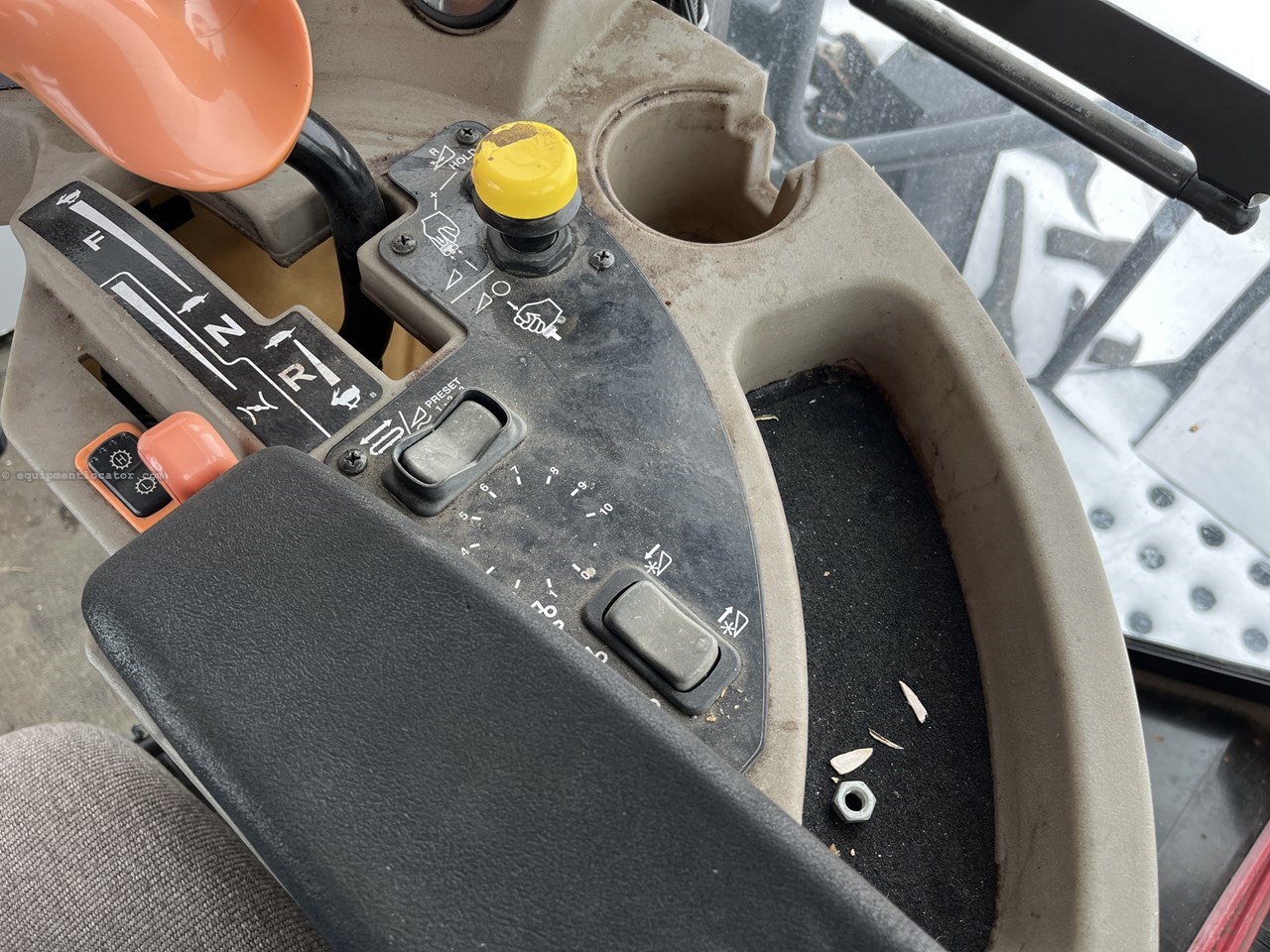 2012 MacDon M155 Image 10