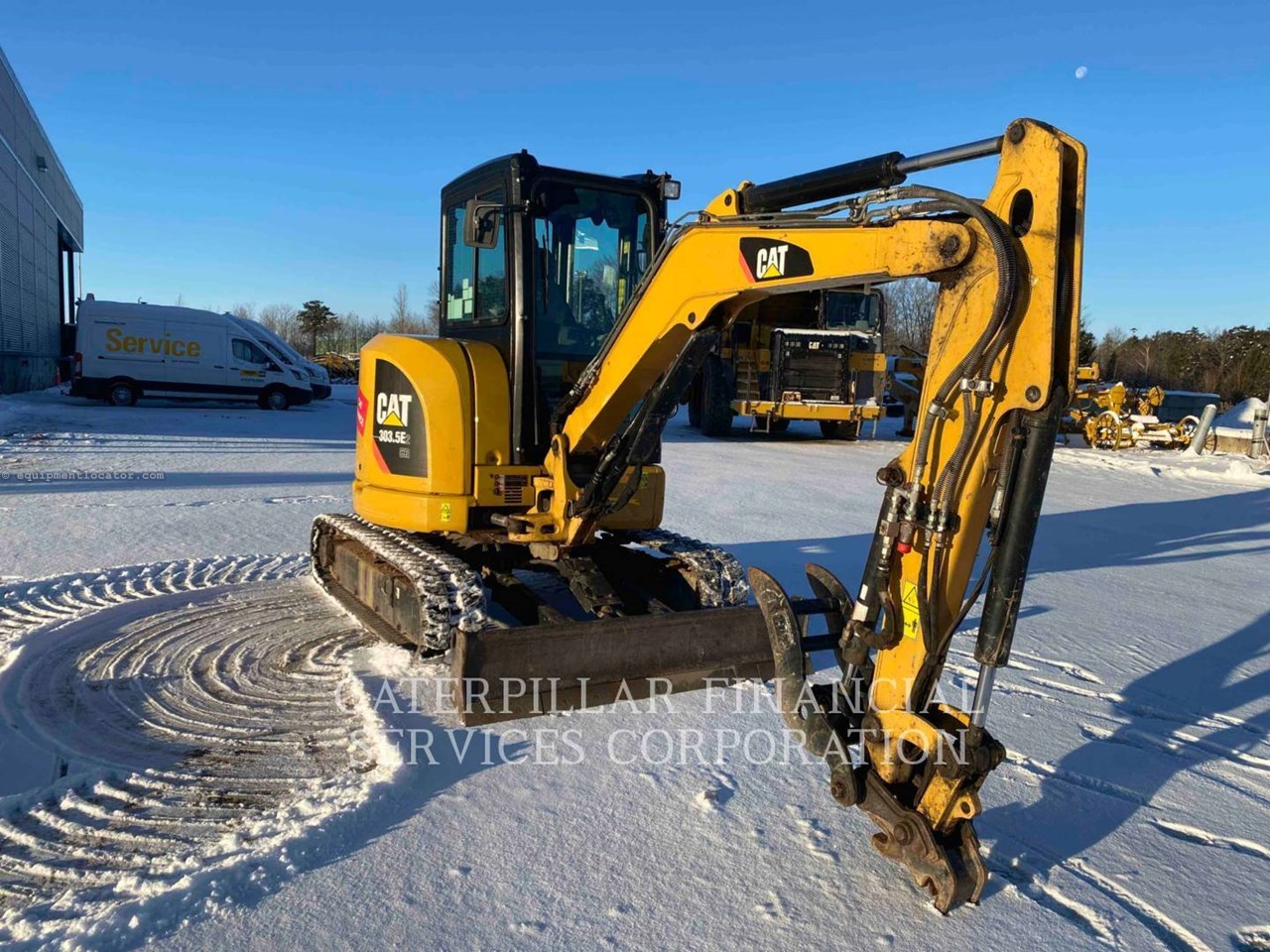 2019 Caterpillar 303.5E2CR Image 10
