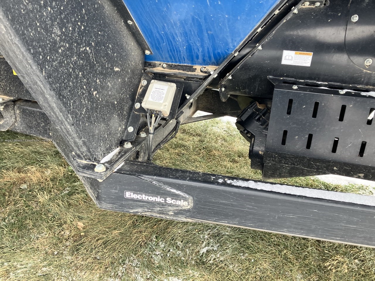 2019 Kinze 1305 Image 10