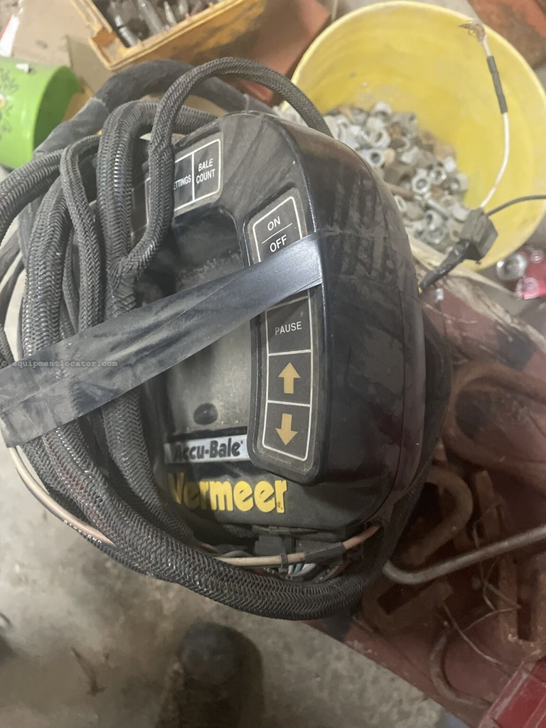 2008 Vermeer 605M Image 10