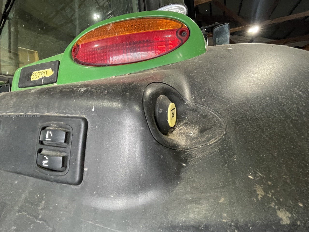 2019 John Deere 6130R Image 10
