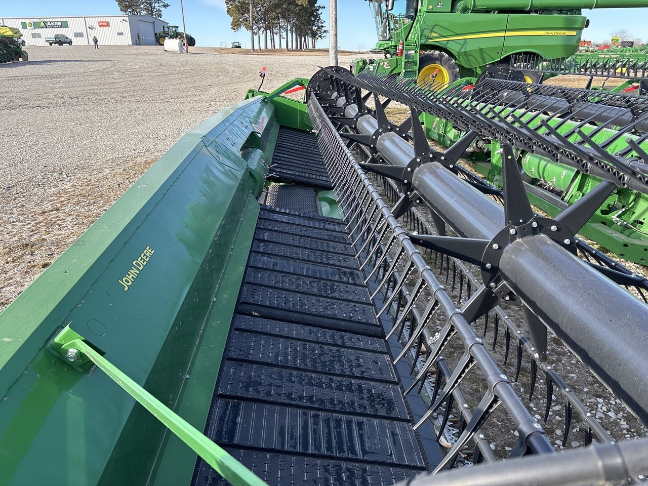 2025 John Deere RDF 35 Image 10