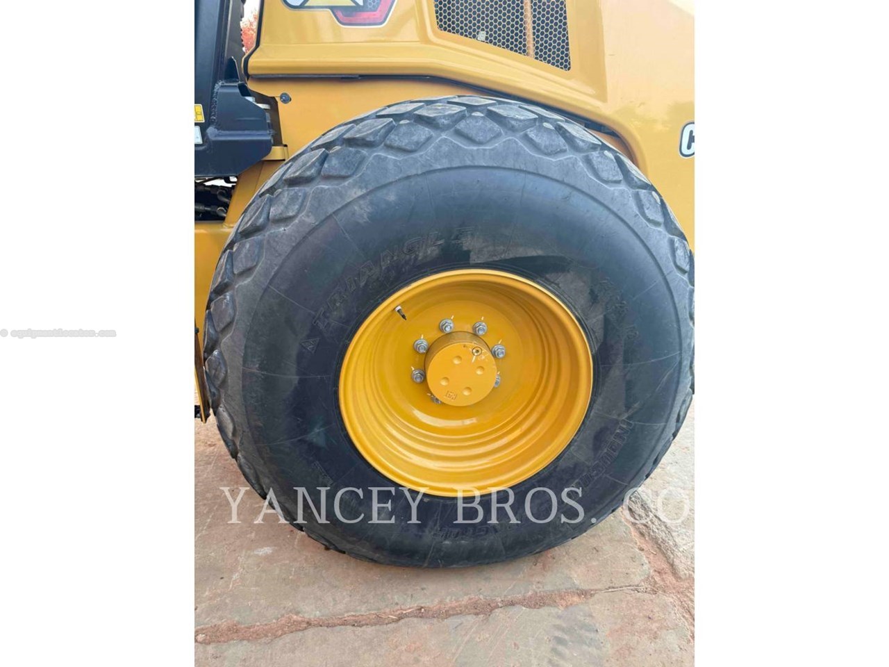 2024 Caterpillar CS11GC Image 10