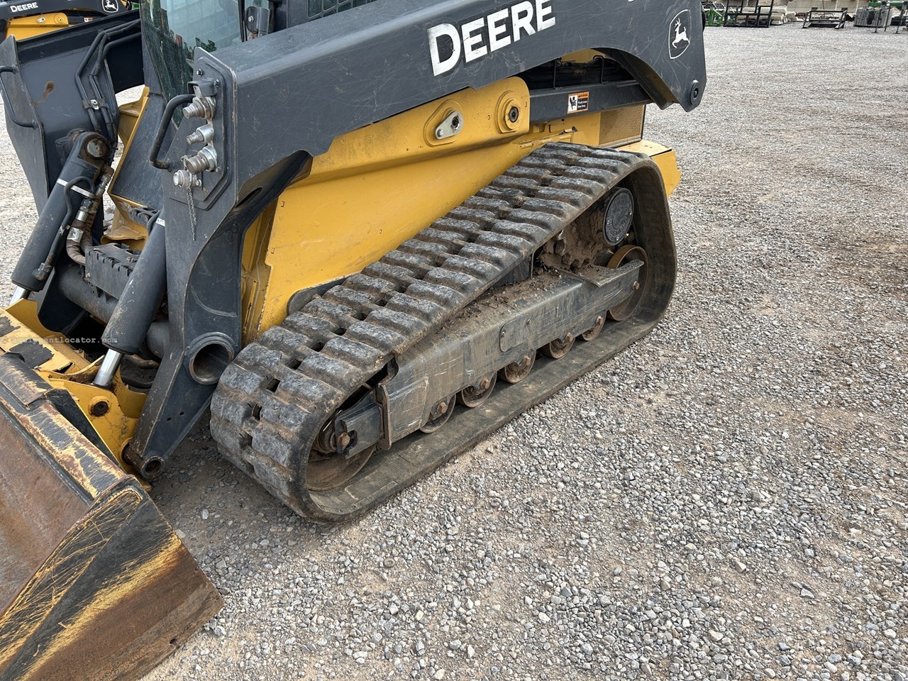2019 John Deere 333G Image 10