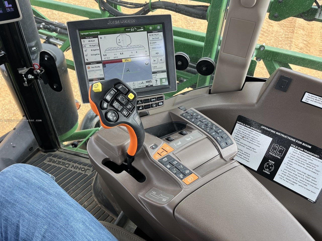 2024 John Deere R4023 Image 10