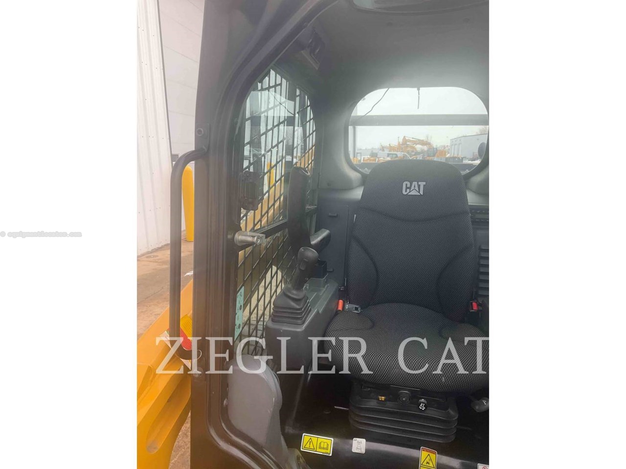 2022 Caterpillar 262D3 Image 10