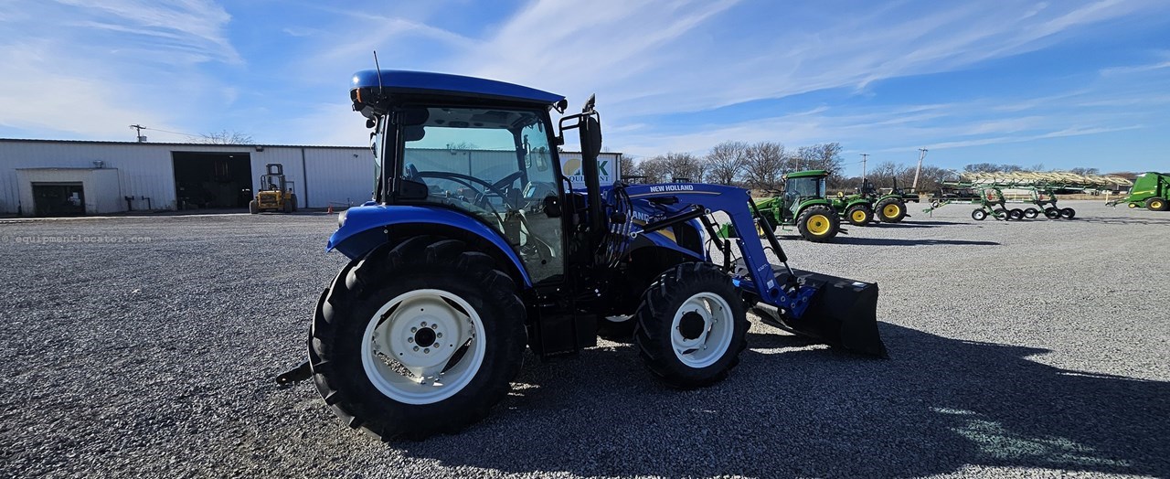 2022 New Holland Workmaster 105 Image 10