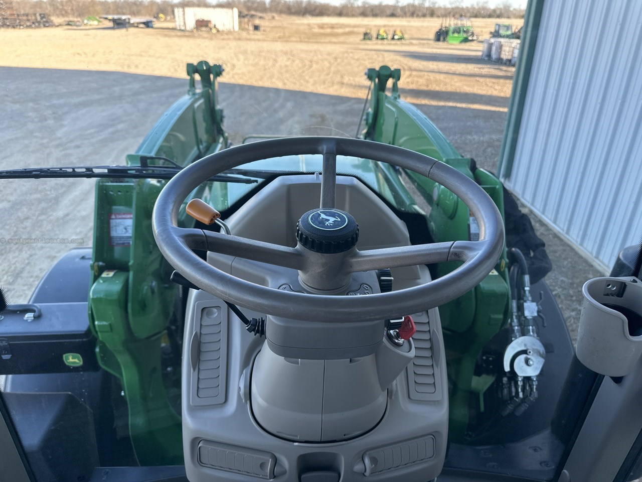 2020 John Deere 6130M Image 10
