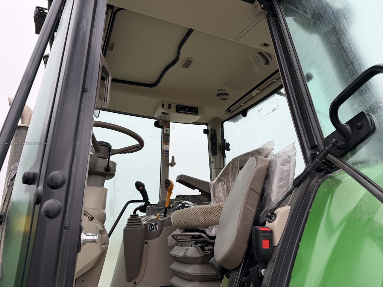 2024 John Deere 6140M Image 10