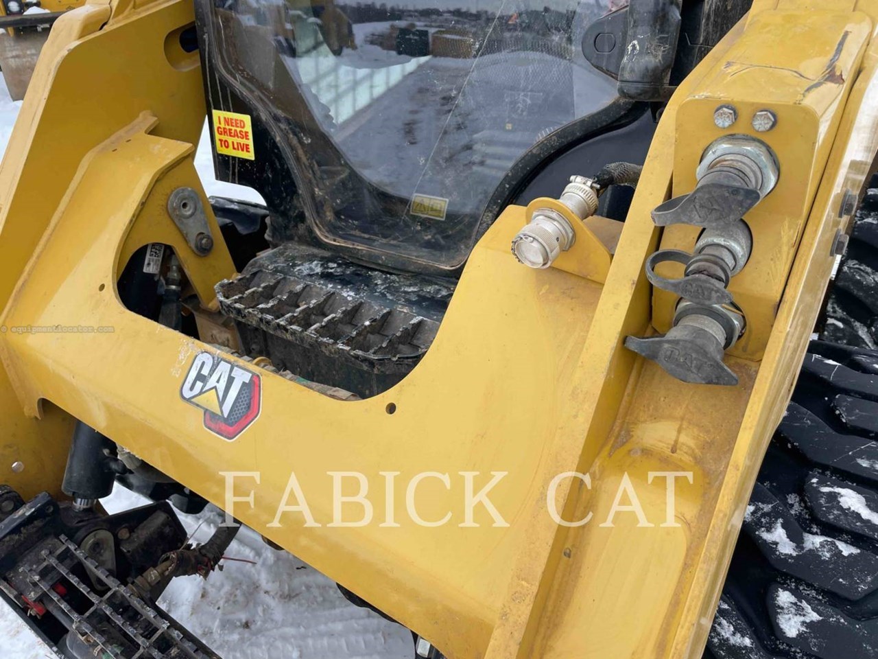 2024 Caterpillar 242D3 C3H2 Image 10