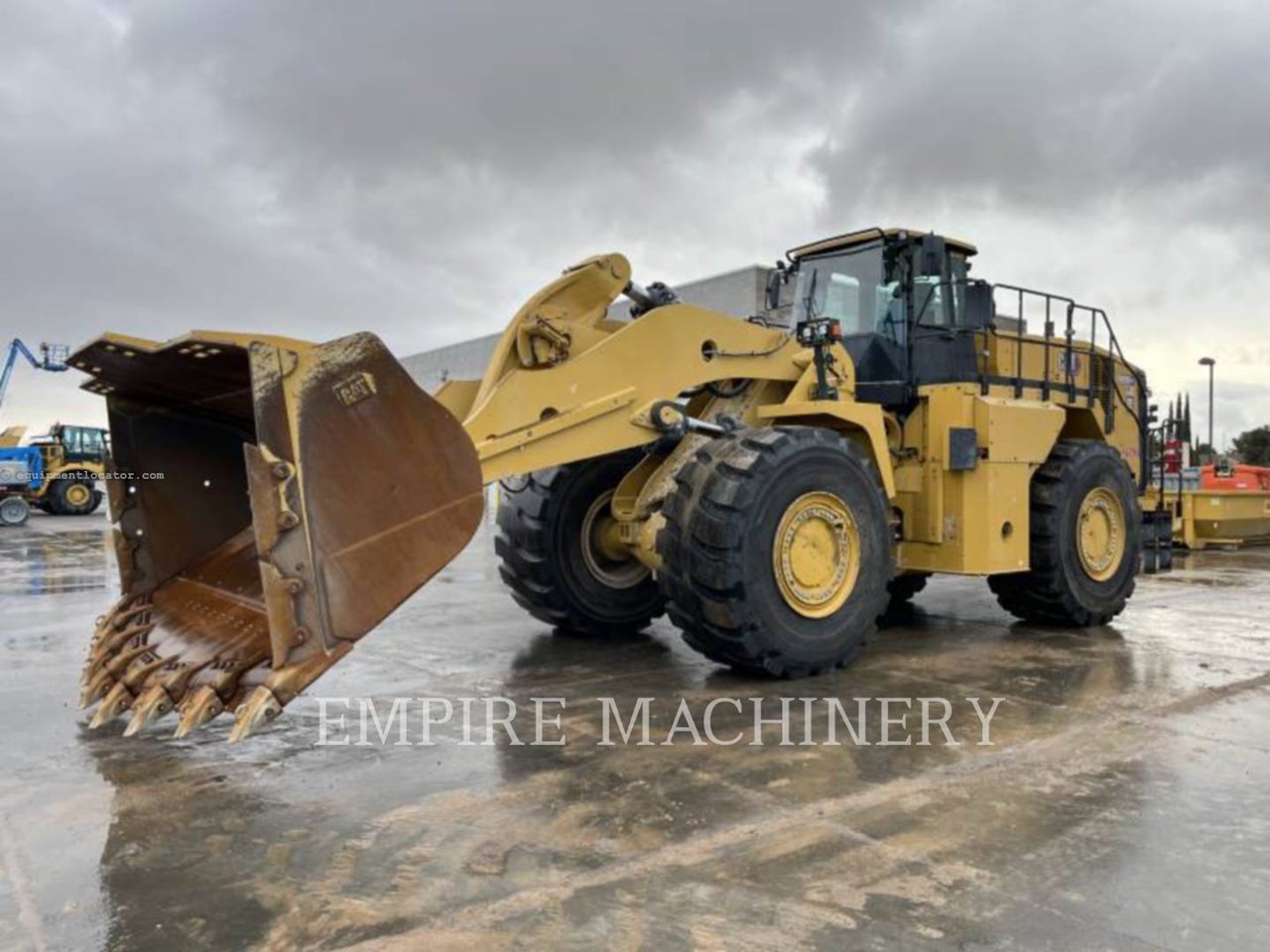 2022 Caterpillar 988K XE HL Image 1
