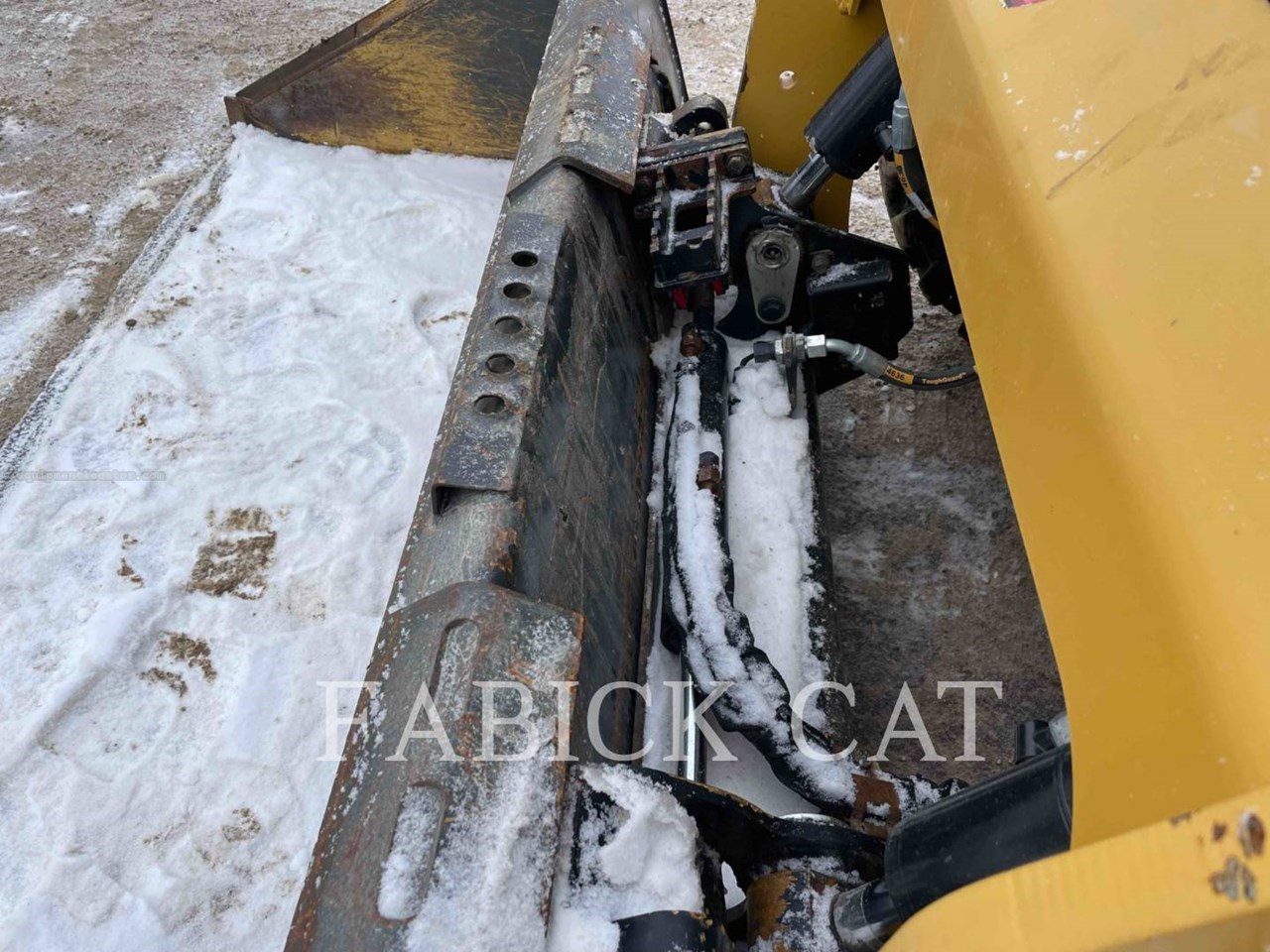 2021 Caterpillar 242D3 C3H2 Image 10