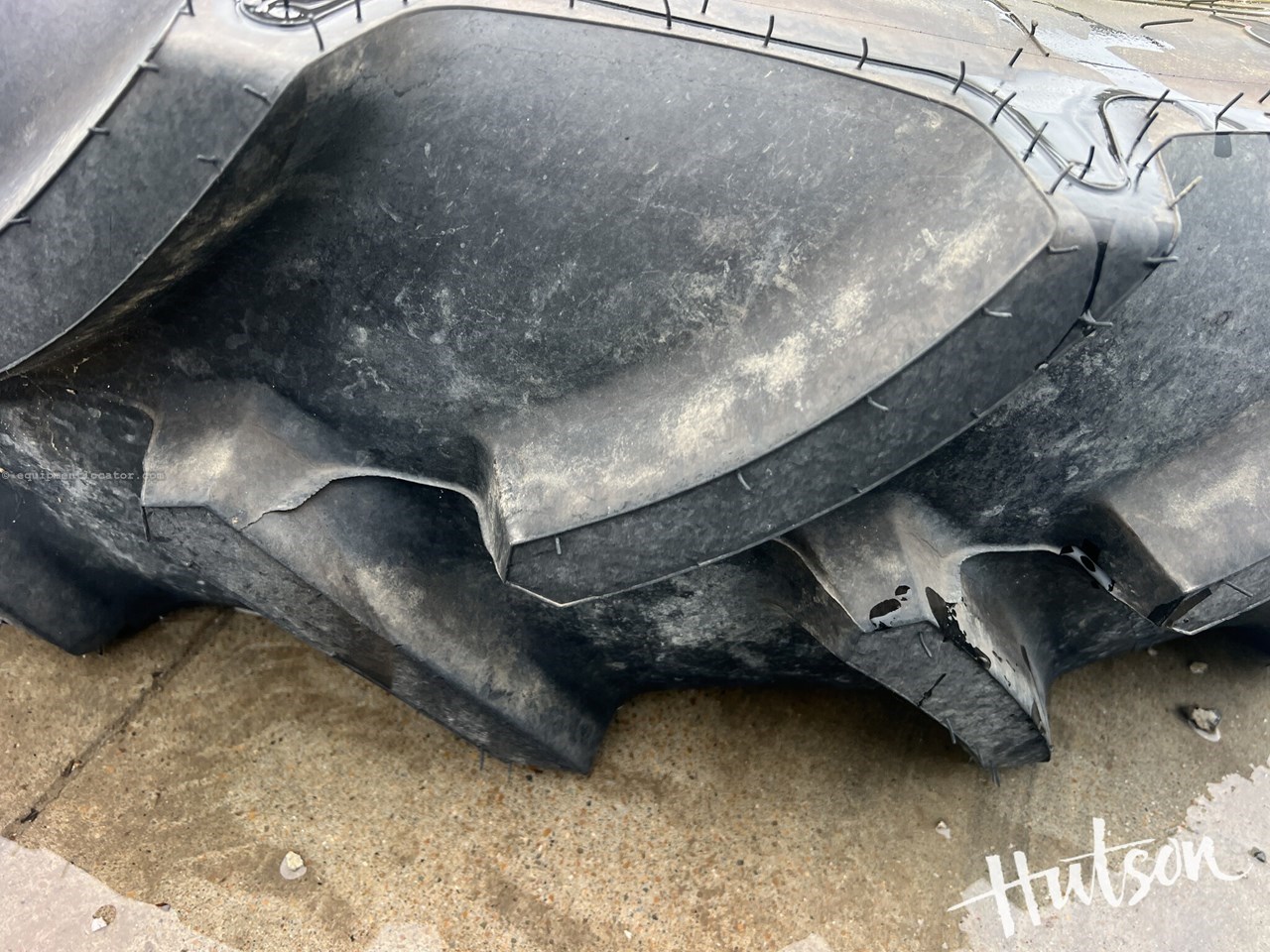 2024 Goodyear IF320/80R42 Image 10