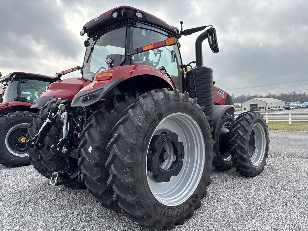 2025 Case IH MAGNUM 295 Image 10