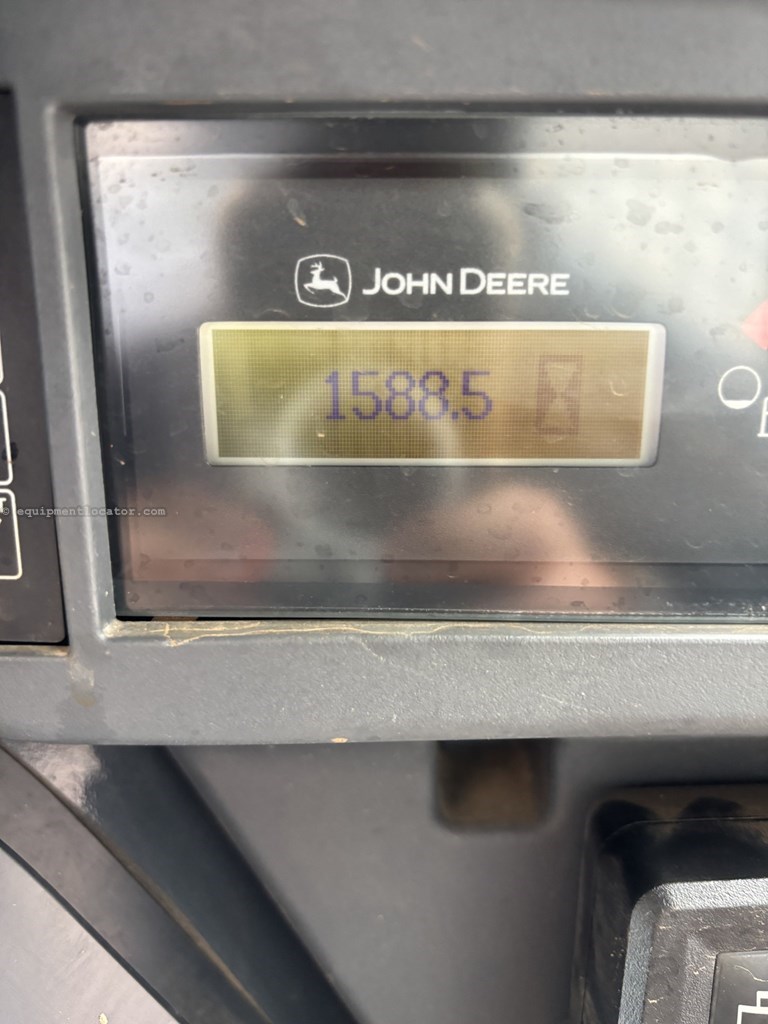 2023 John Deere 333G Image 10