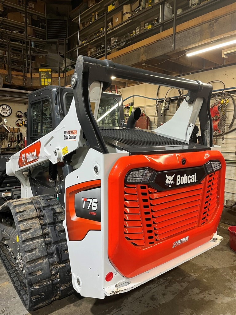 2022 Bobcat T76 Image 3