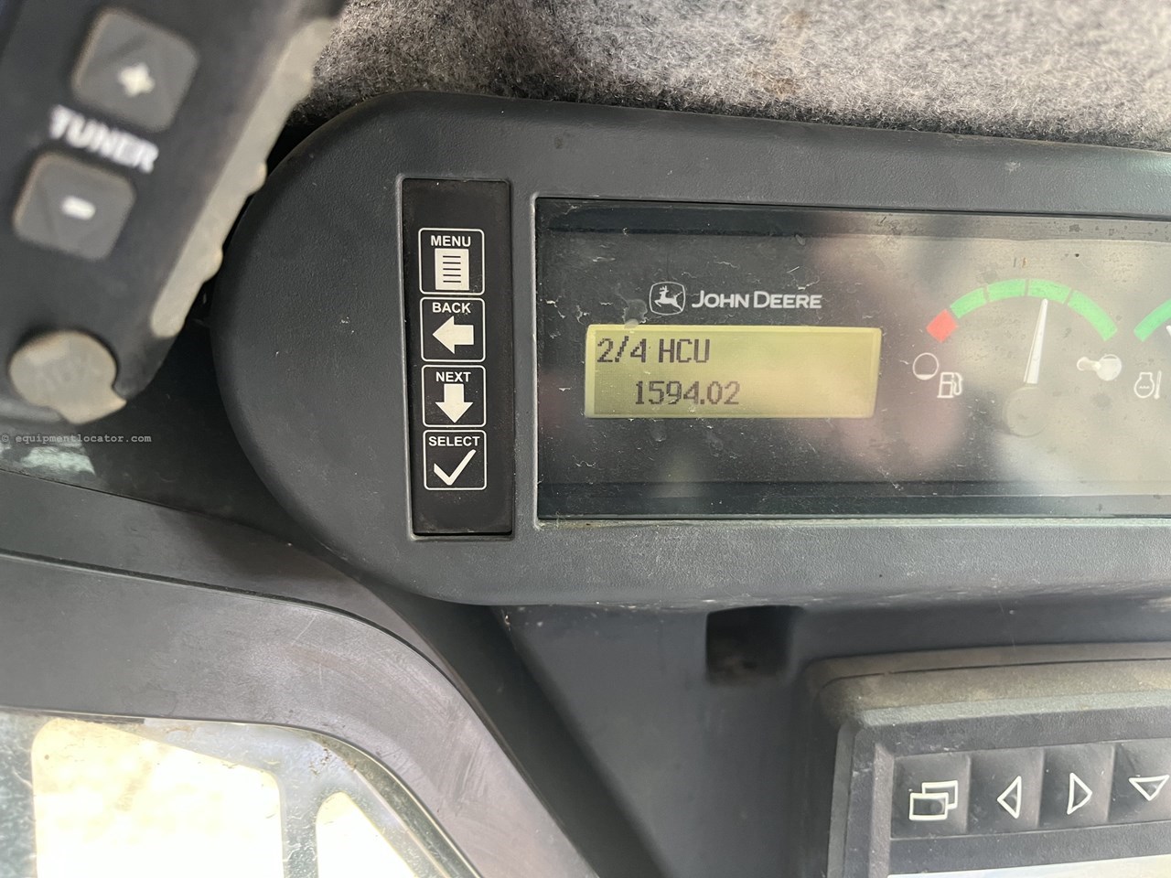 2017 John Deere 331G Image 10