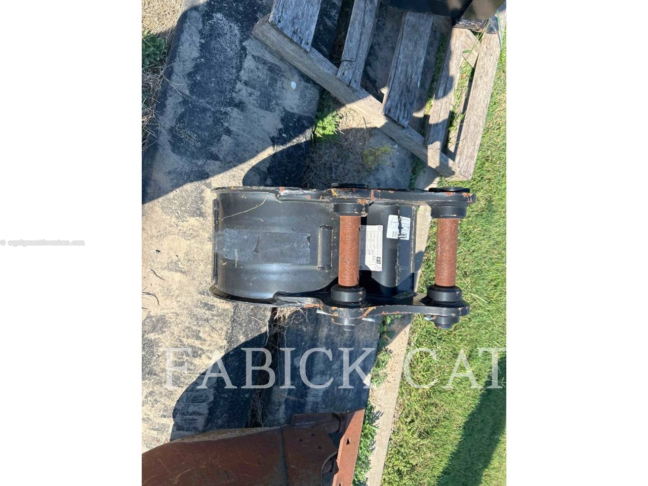 Caterpillar B304E-12 Image 7