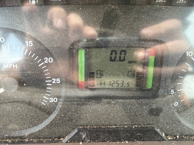 2011 John Deere 6430 Image 10