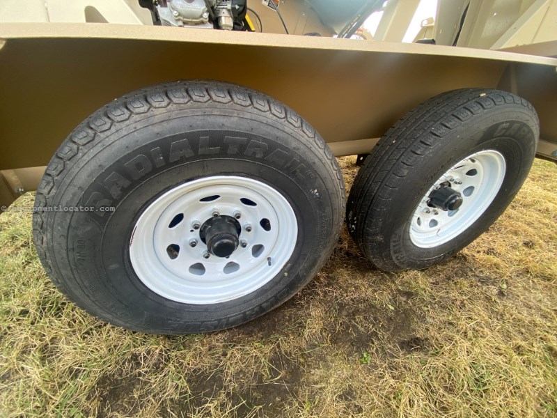 2023 Unverferth 2755XL Image 11