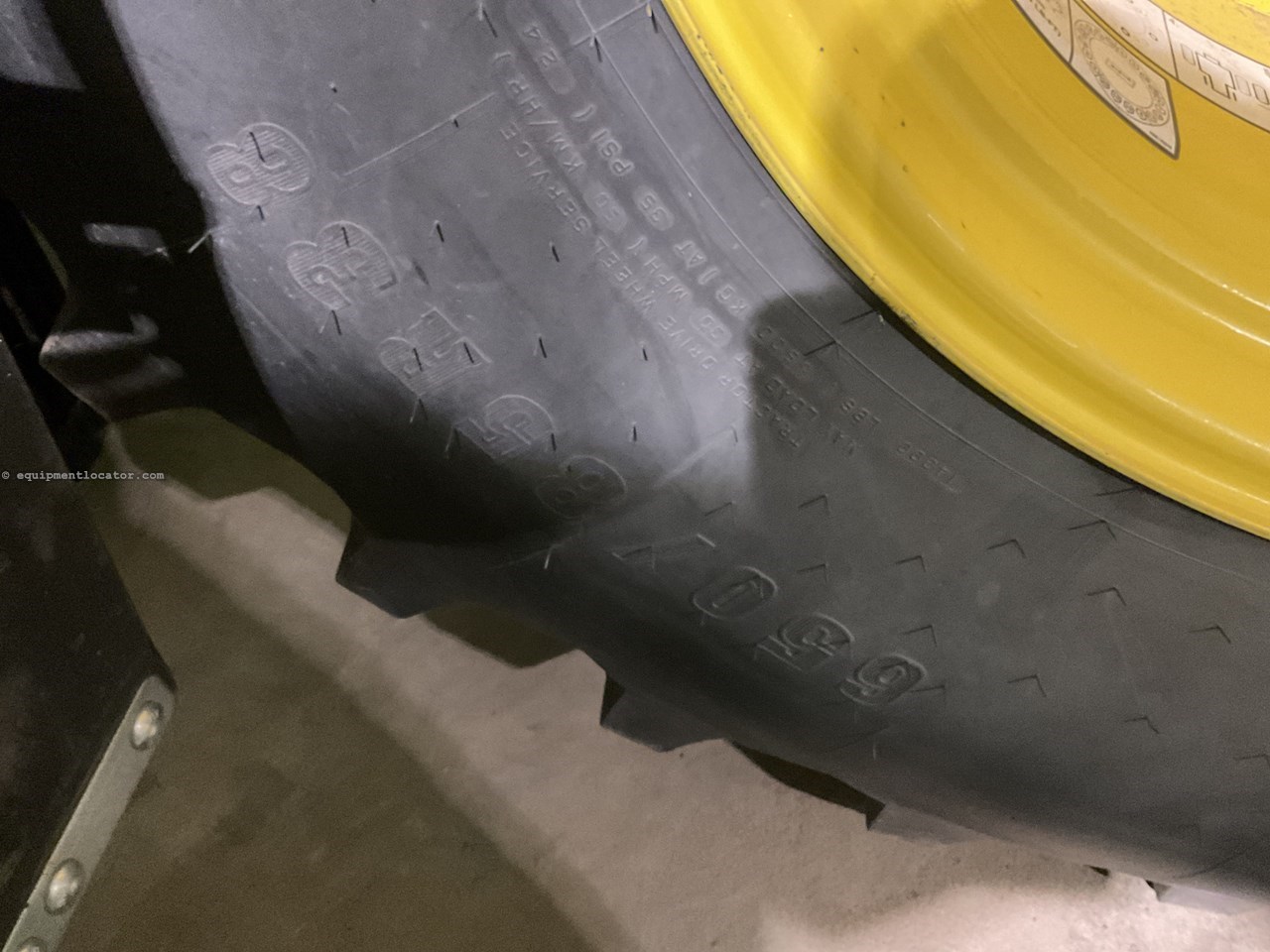 2019 John Deere S780 Image 32