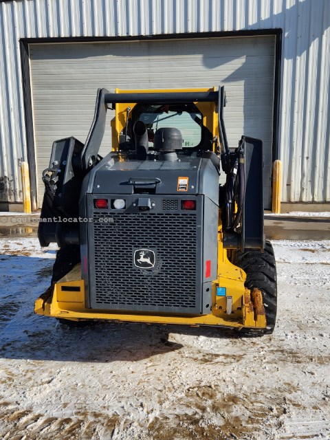 2022 Deere 332G Image 5