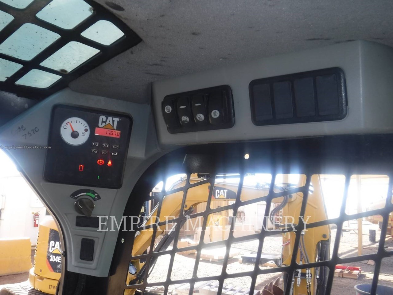 2019 Caterpillar 226D Image 18