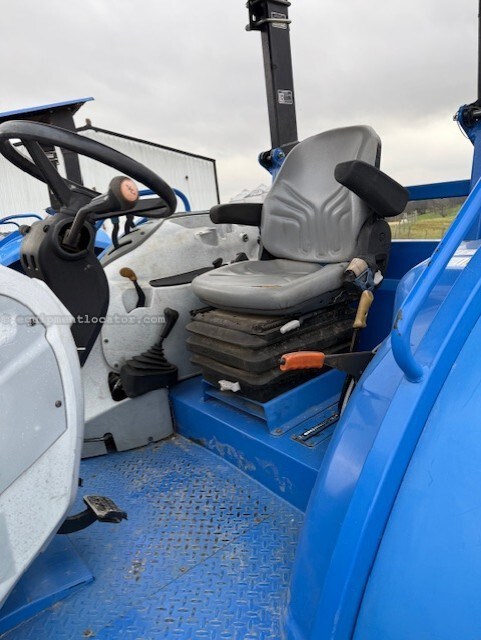 2016 New Holland TS6.120 T4B Image 10