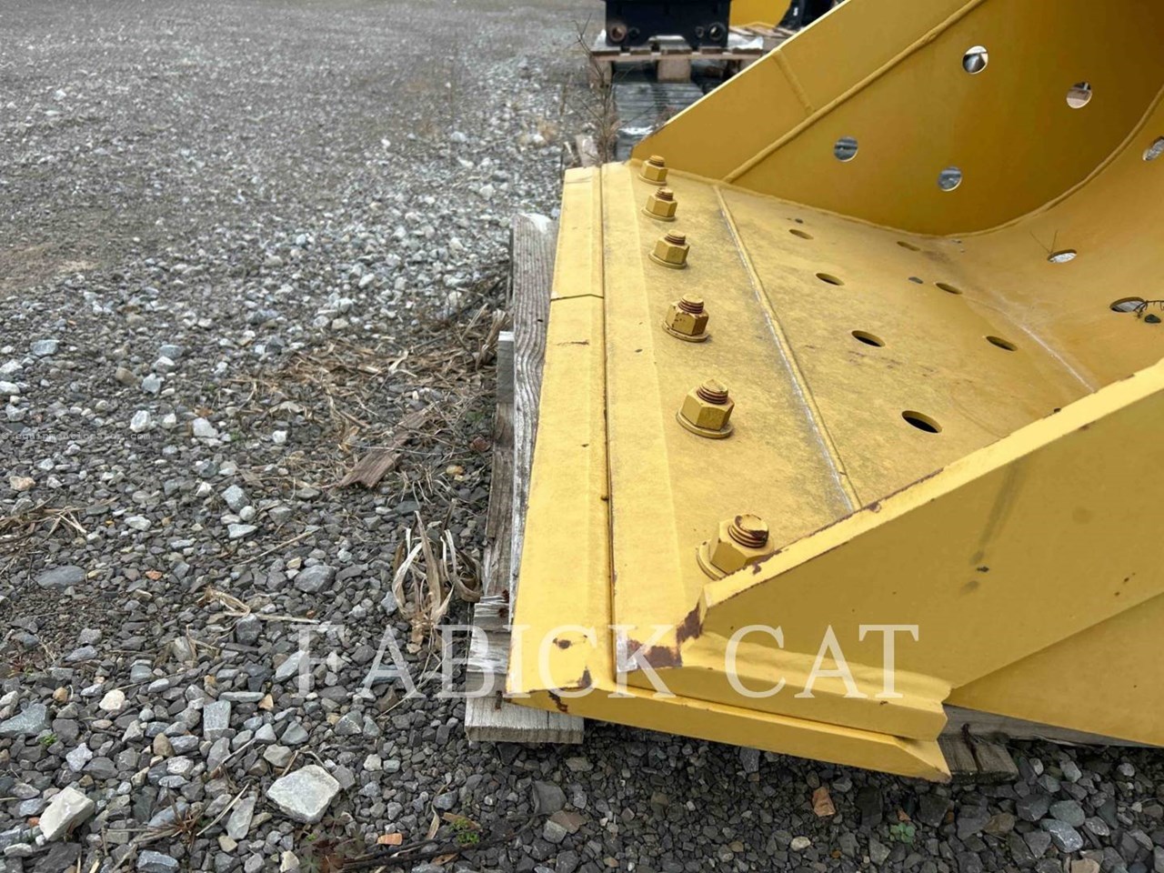 Caterpillar B320-48DC Image 10