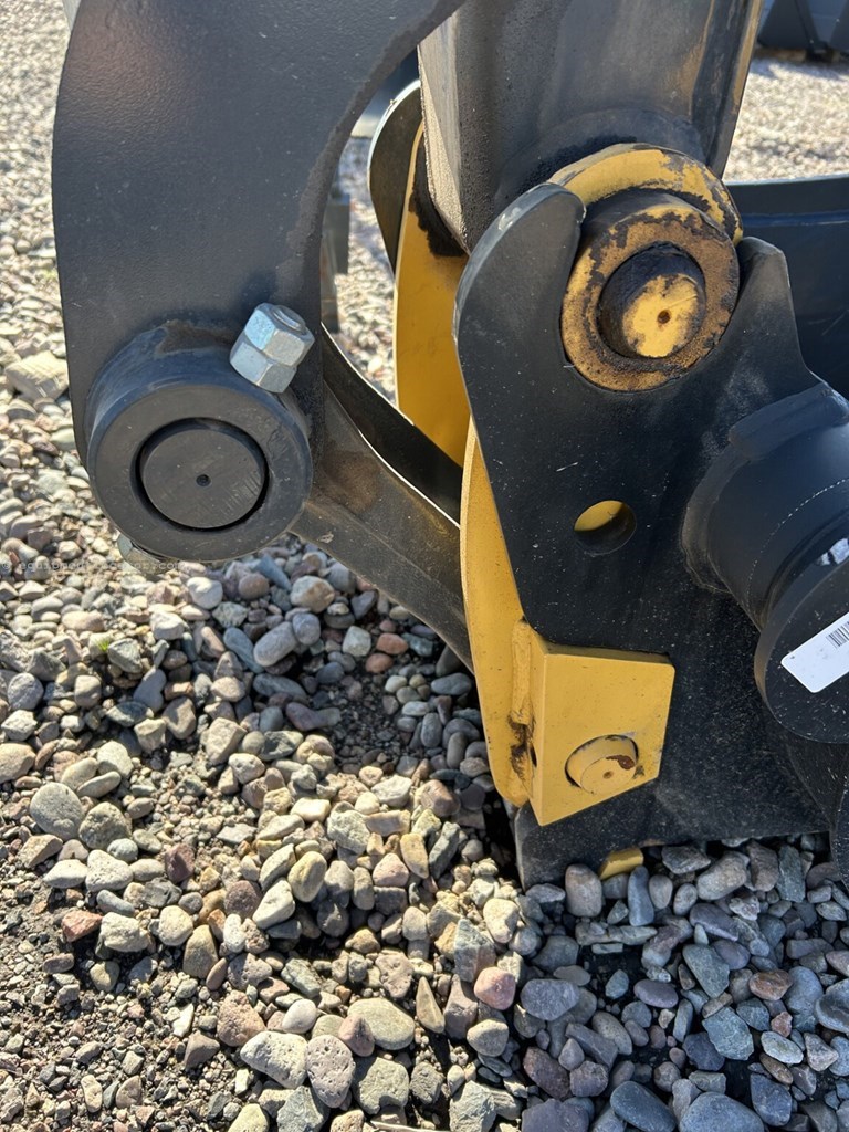 2023 John Deere 60G Image 10