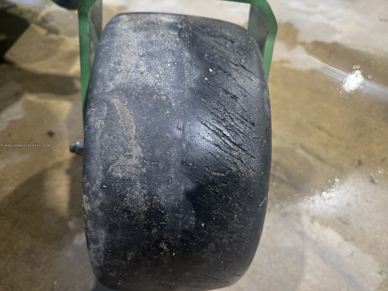 2019 John Deere Z740R Image 10