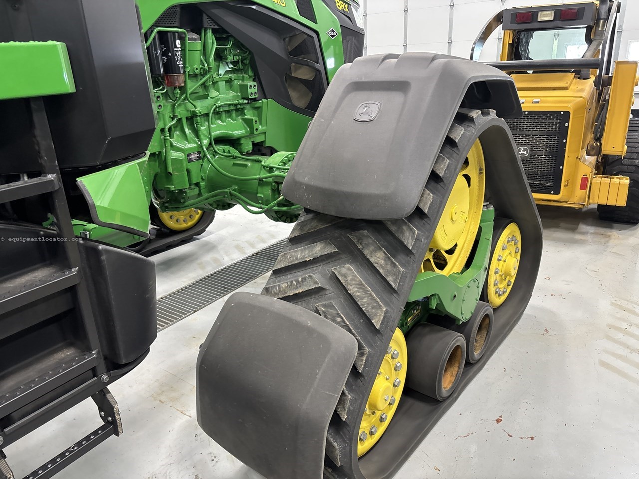 2023 John Deere 8RX 410 Image 10