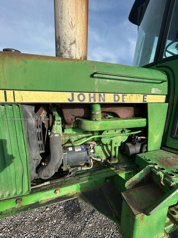 1982 John Deere 4040 Image 4