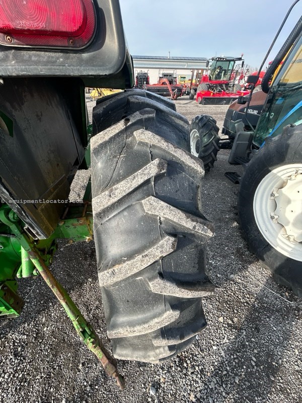 1982 John Deere 4040 Image 10
