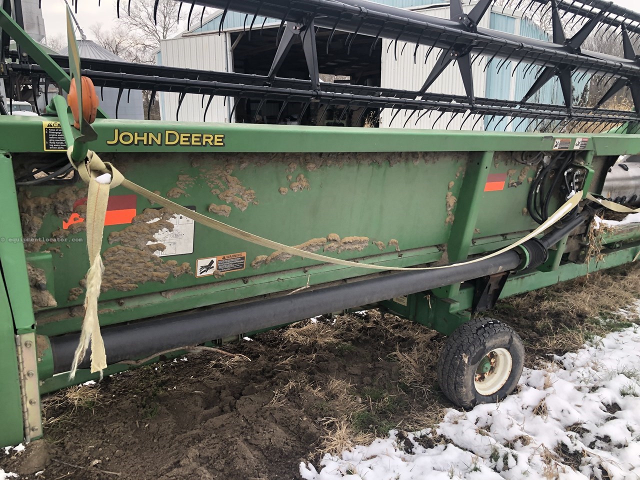 2003 John Deere 630F Image 4