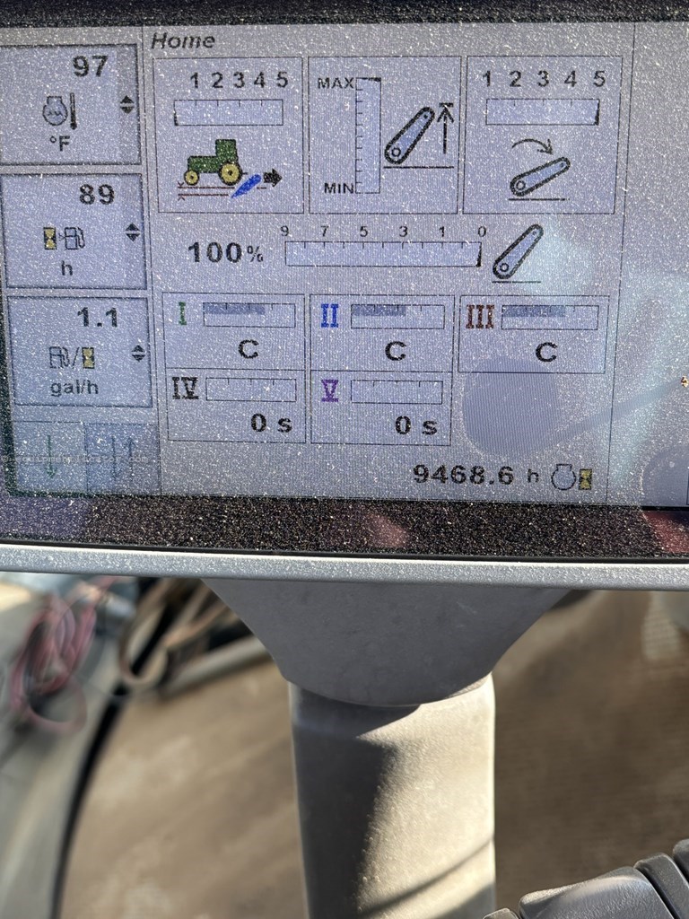 2010 John Deere 8345R Image 10