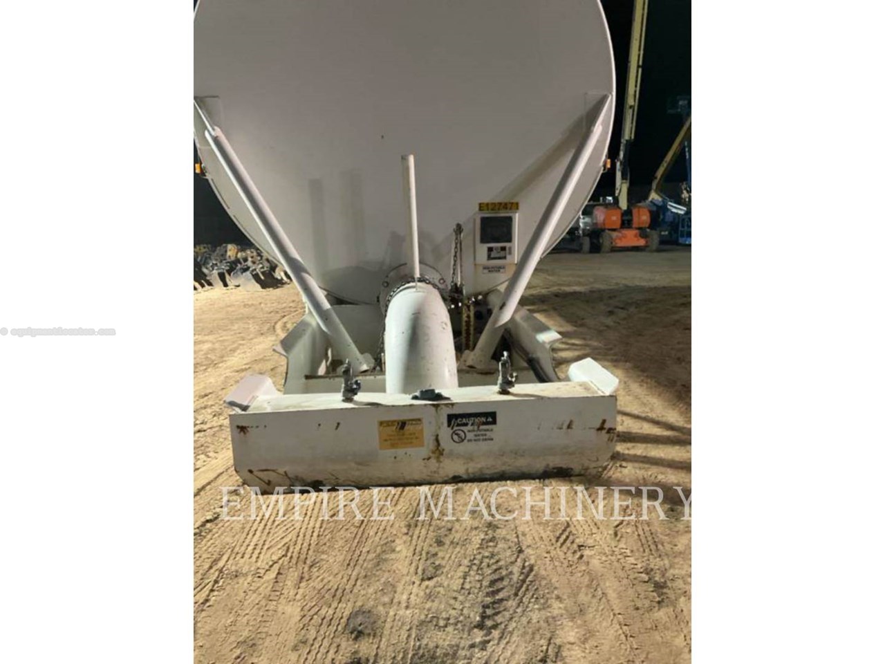 2015 Mega Corp 12K TOWER Image 10