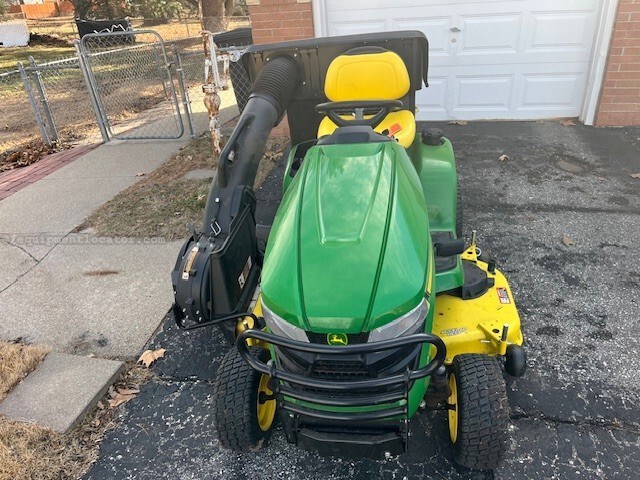 2019 John Deere X380 Image 4