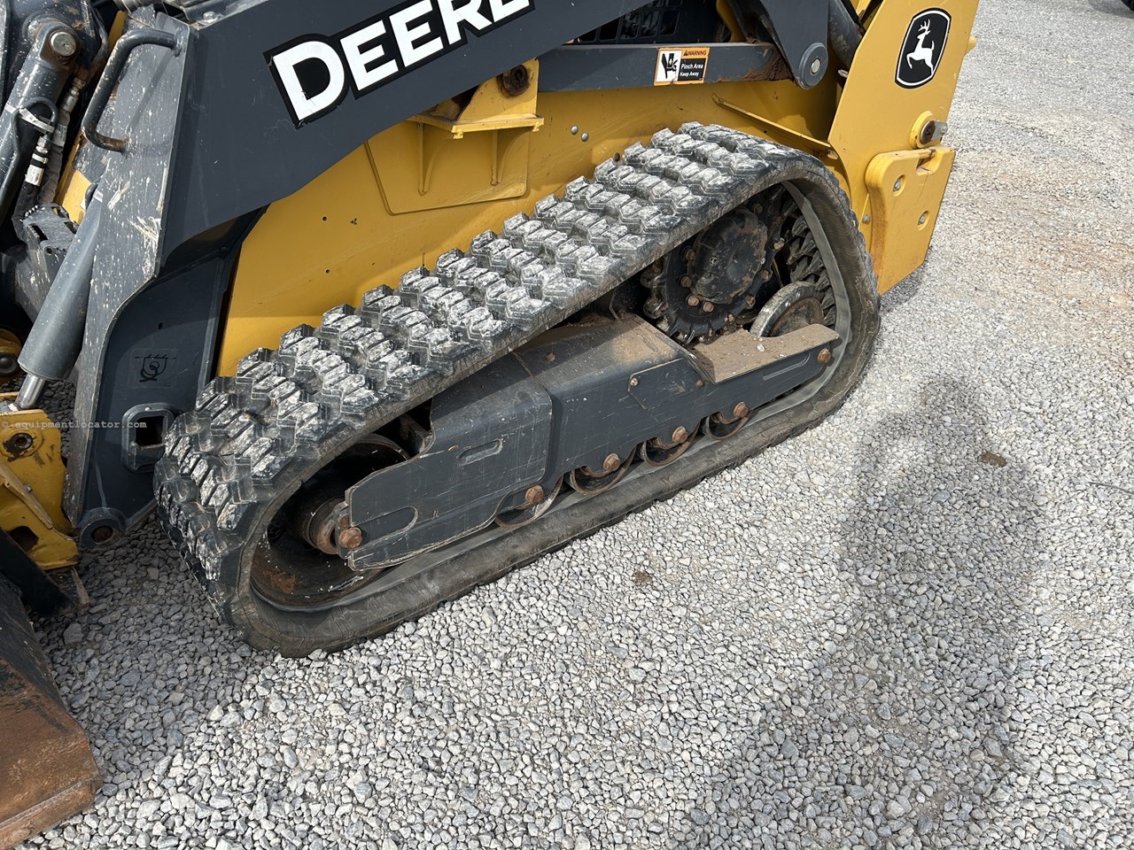 2019 John Deere 317G Image 10