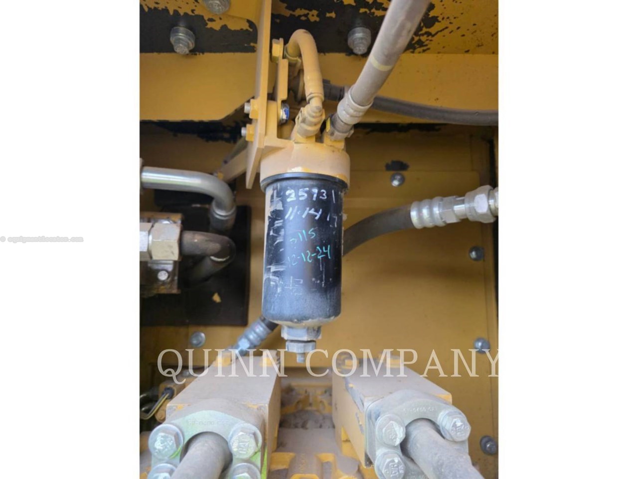 2016 Caterpillar 325F Image 10