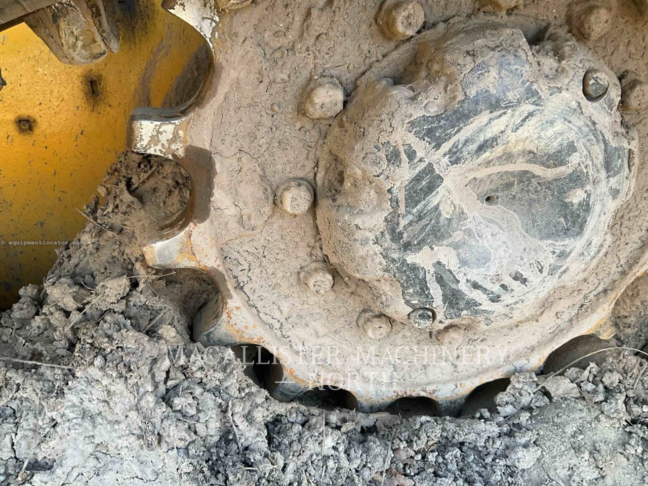 1900 John Deere 317G Image 12