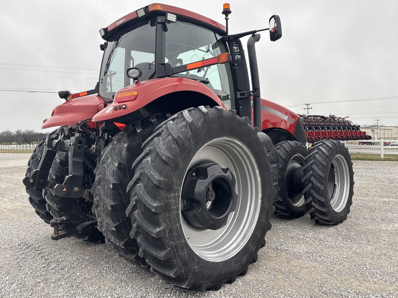 Case IH MAGNUM 315 Image 10
