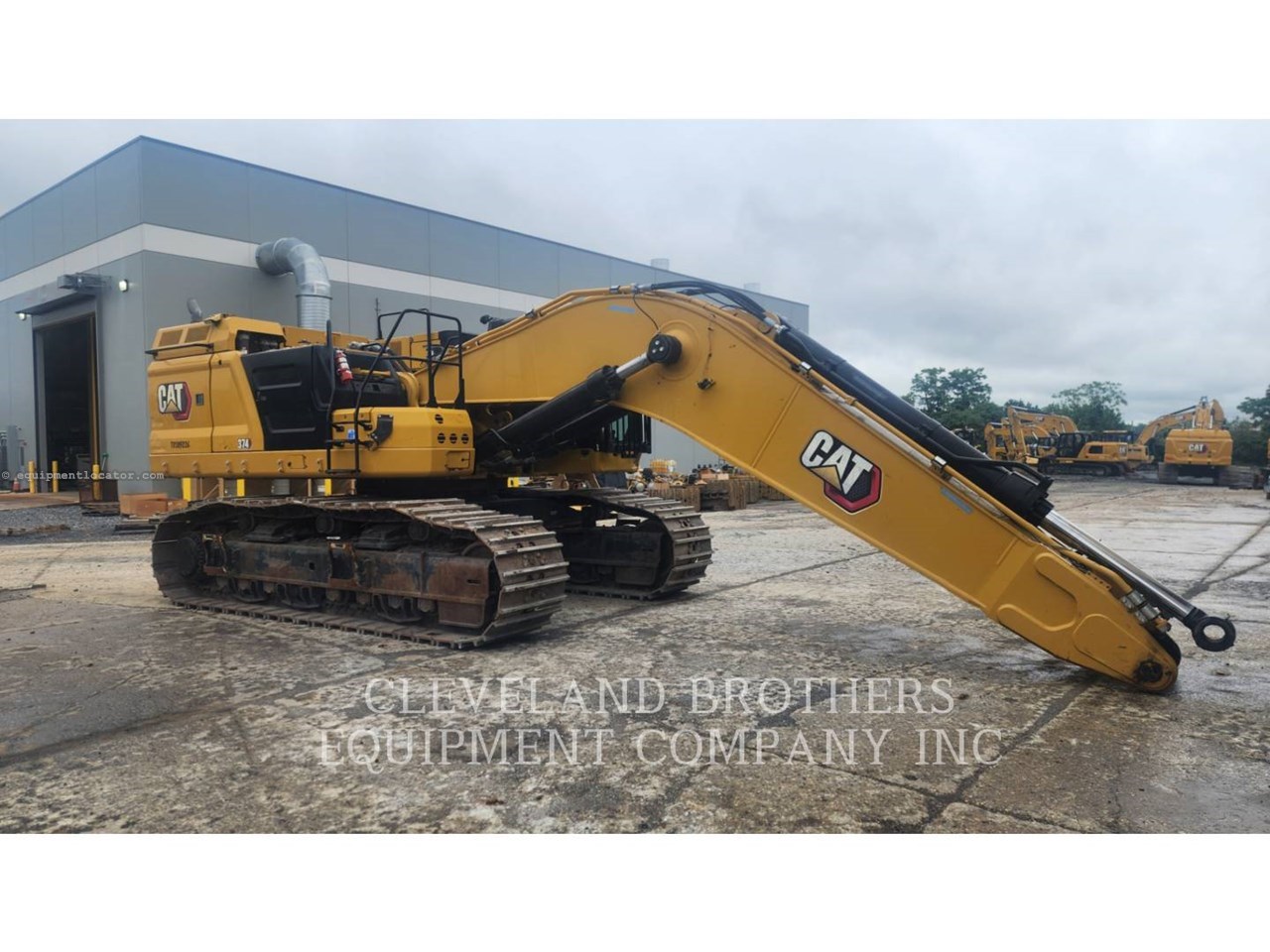 2022 Caterpillar 374-07 Image 2