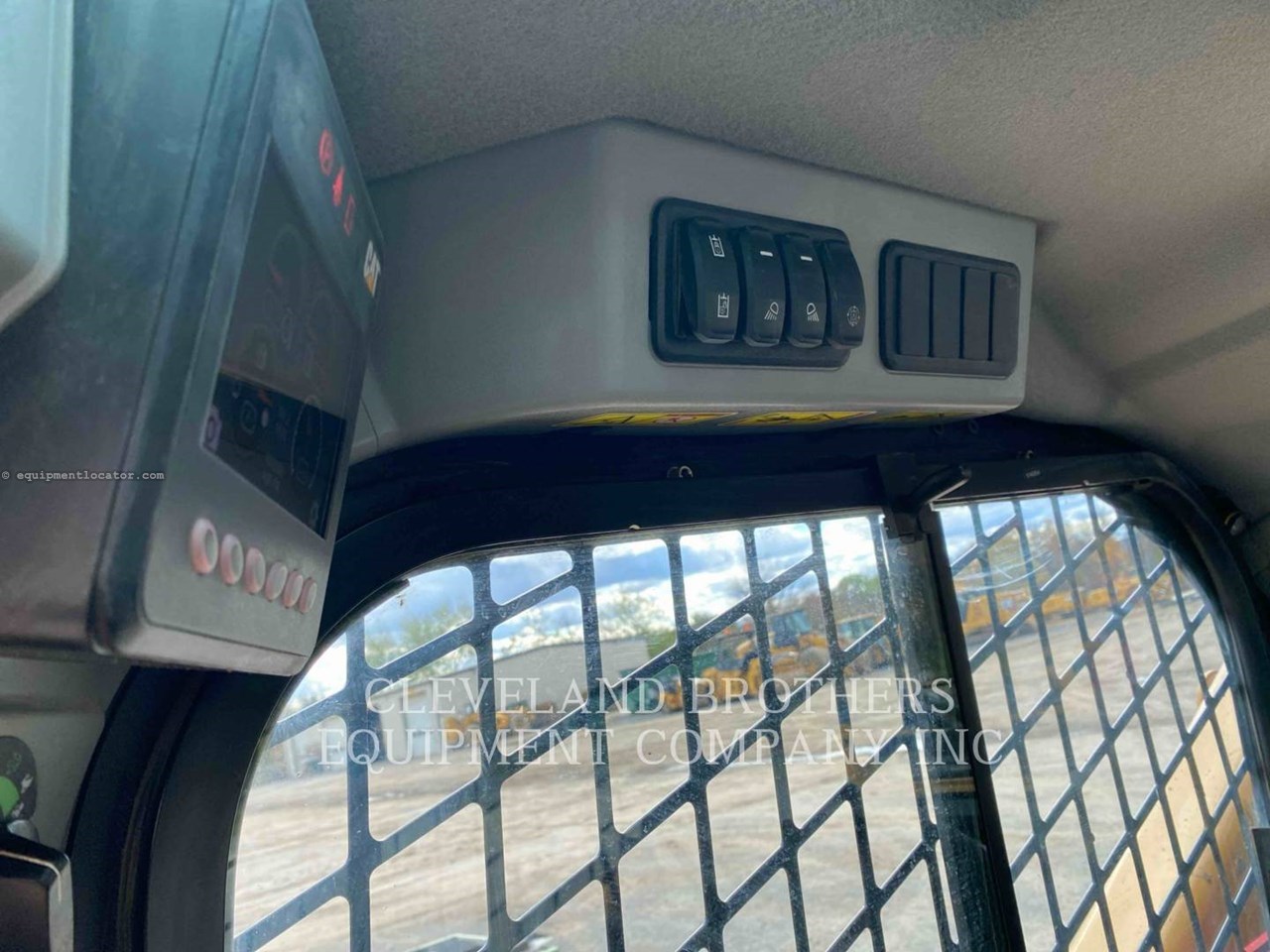 2022 Caterpillar 279D3 Image 10