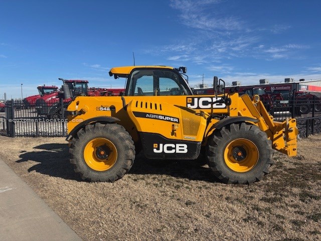 2023 JCB 542-70AGS Image 4