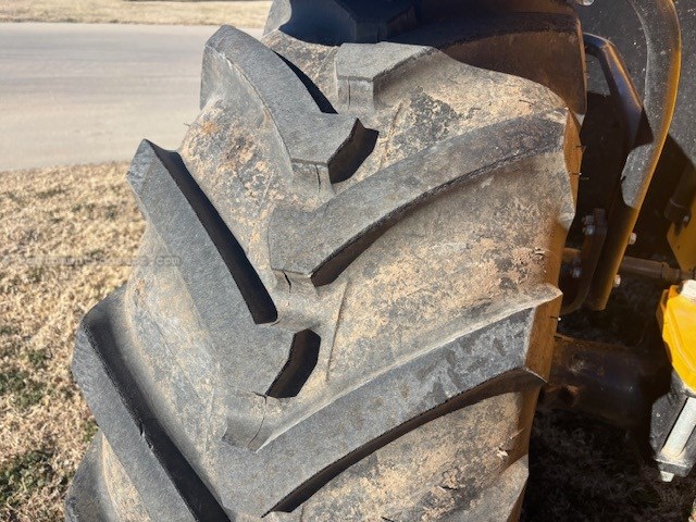 2023 JCB 542-70AGS Image 6