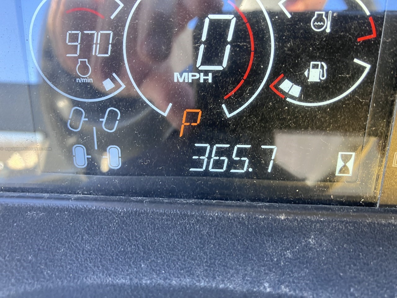 2021 John Deere 590M Image 7