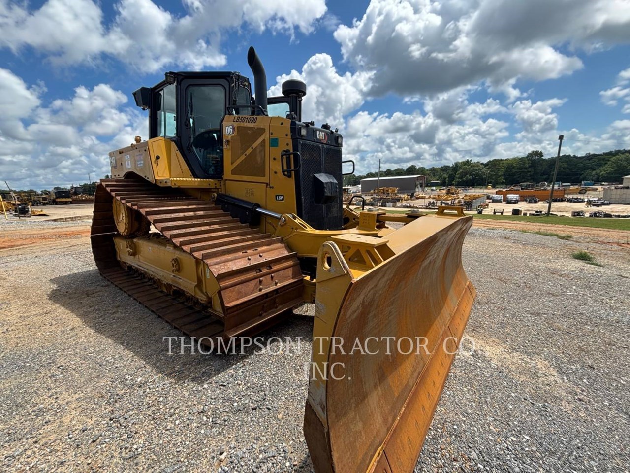 2024 Caterpillar D6VP Image 2