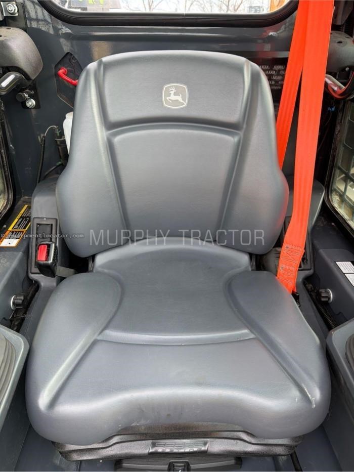 2023 John Deere 317G Image 10